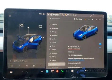2022 Tesla Model Y z USA, uszkodzony, nr VIN 7SAYGDEF1NF558549